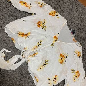 Cropped flowy floral shirt